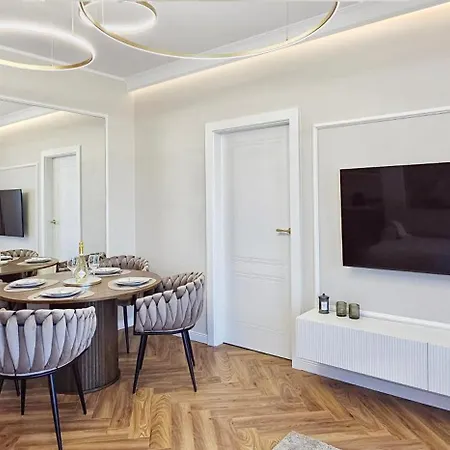 Holidayhomepl Baltic Waves A422 Z Osobna Sypialnia I Balkonem, Gratis Basen, Sauna, Gym