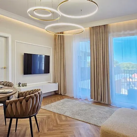 Holidayhomepl Baltic Waves A422 Z Osobna Sypialnia I Balkonem, Gratis Basen, Sauna, Gym דירה
