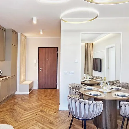 Holidayhomepl Baltic Waves A422 Z Osobna Sypialnia I Balkonem, Gratis Basen, Sauna, Gym דירה *